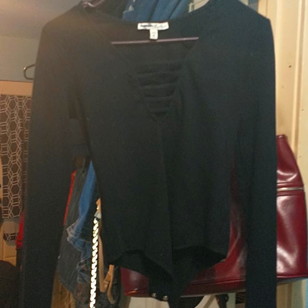 Small bodysuit